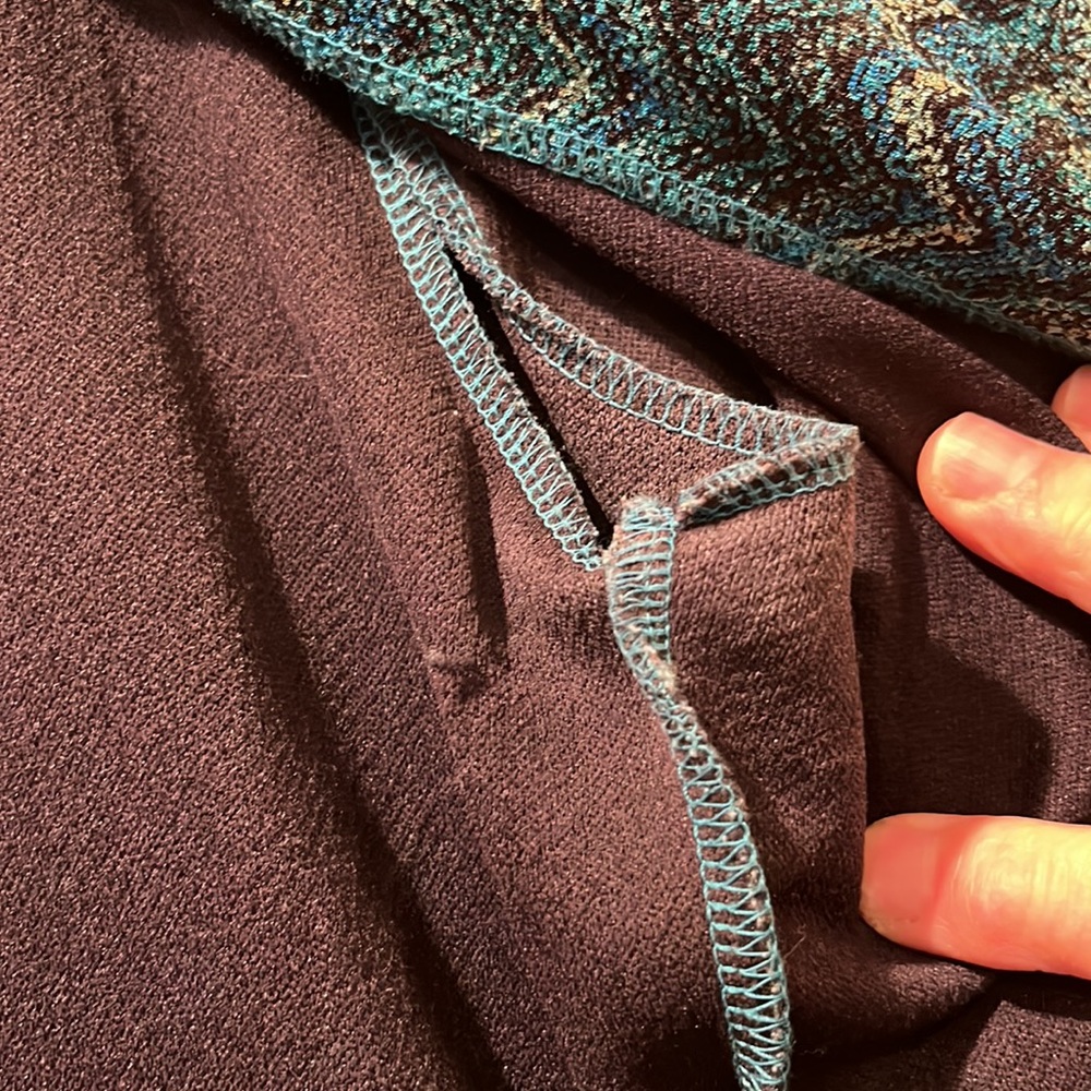 Coldwater Creek cardigan jacket. Chevron blue, green & black. Medium. GUC - Picture 6 of 9